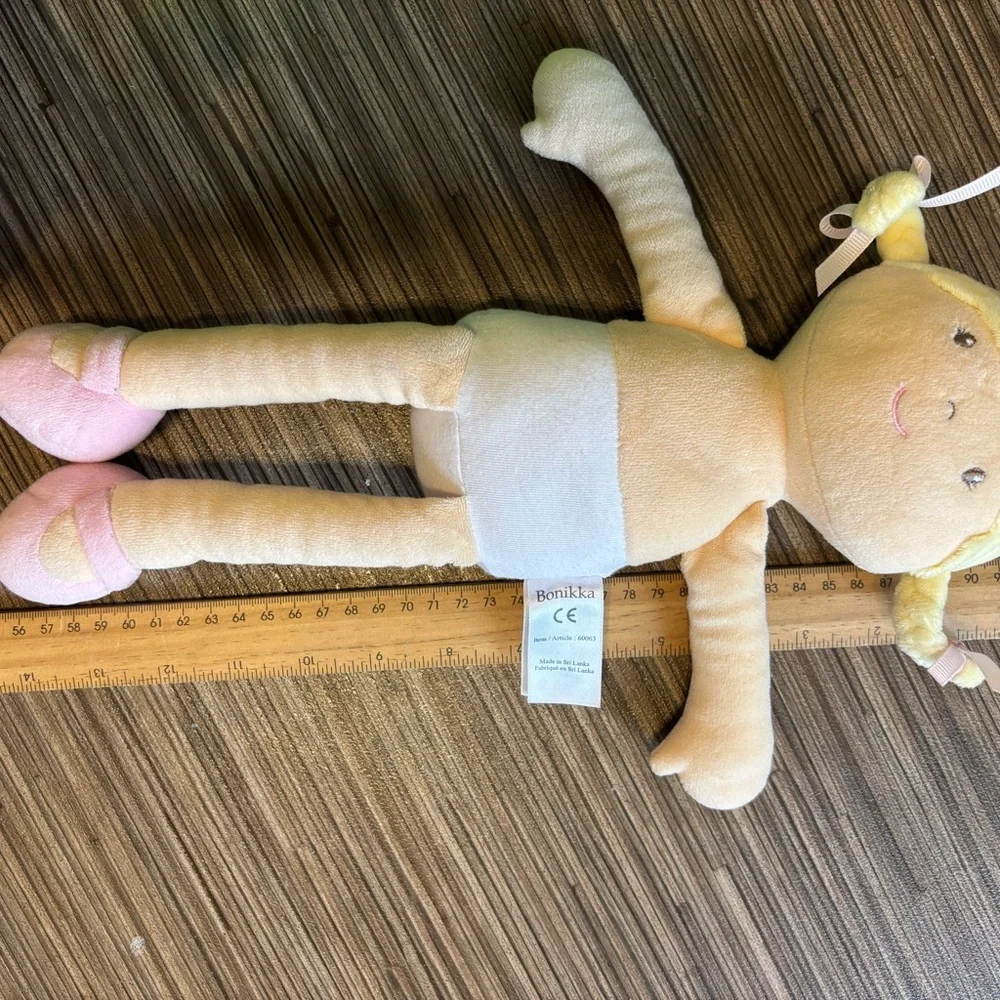 Bonikka | Ria Doll Blonde Braids | Plush